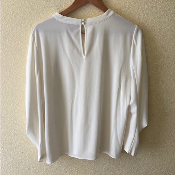 Vince Camuto Women’s Blouse Size L – Cream / Ivory - Picture 7 of 7